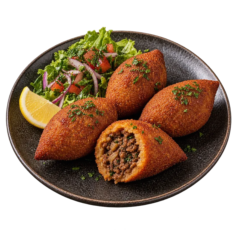 Içli köfte : croquettes de boulgour farcies à la viande, avec salade et citron